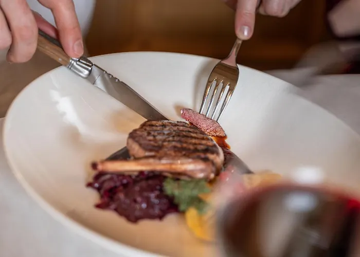 Ξενοδοχείο Post 4*