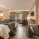 Post Hotel 4*