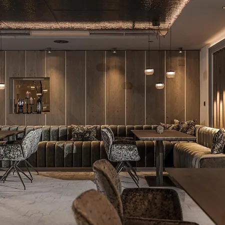 Post Hotel 4*